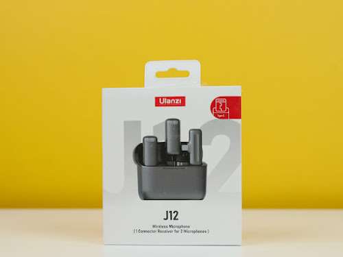 Ulanzi J12 Dual Wireless Microphone with Charging Case For Type-C